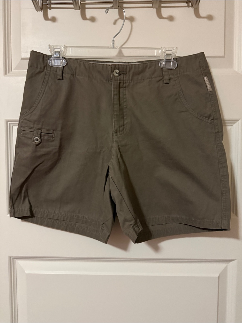 Columbia Women's Olive Green Casual Shorts